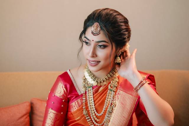 Smooth & Shine - Beauty Clinic & Bridal Make up
